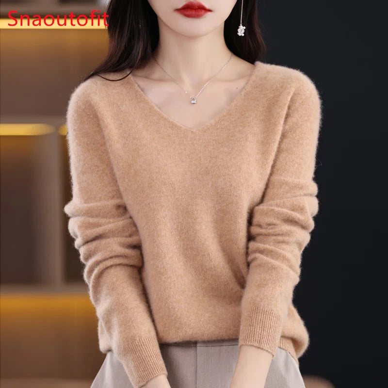 Women's 100% Wool V-Neck Jumper – Loose Fit Knit Pullover