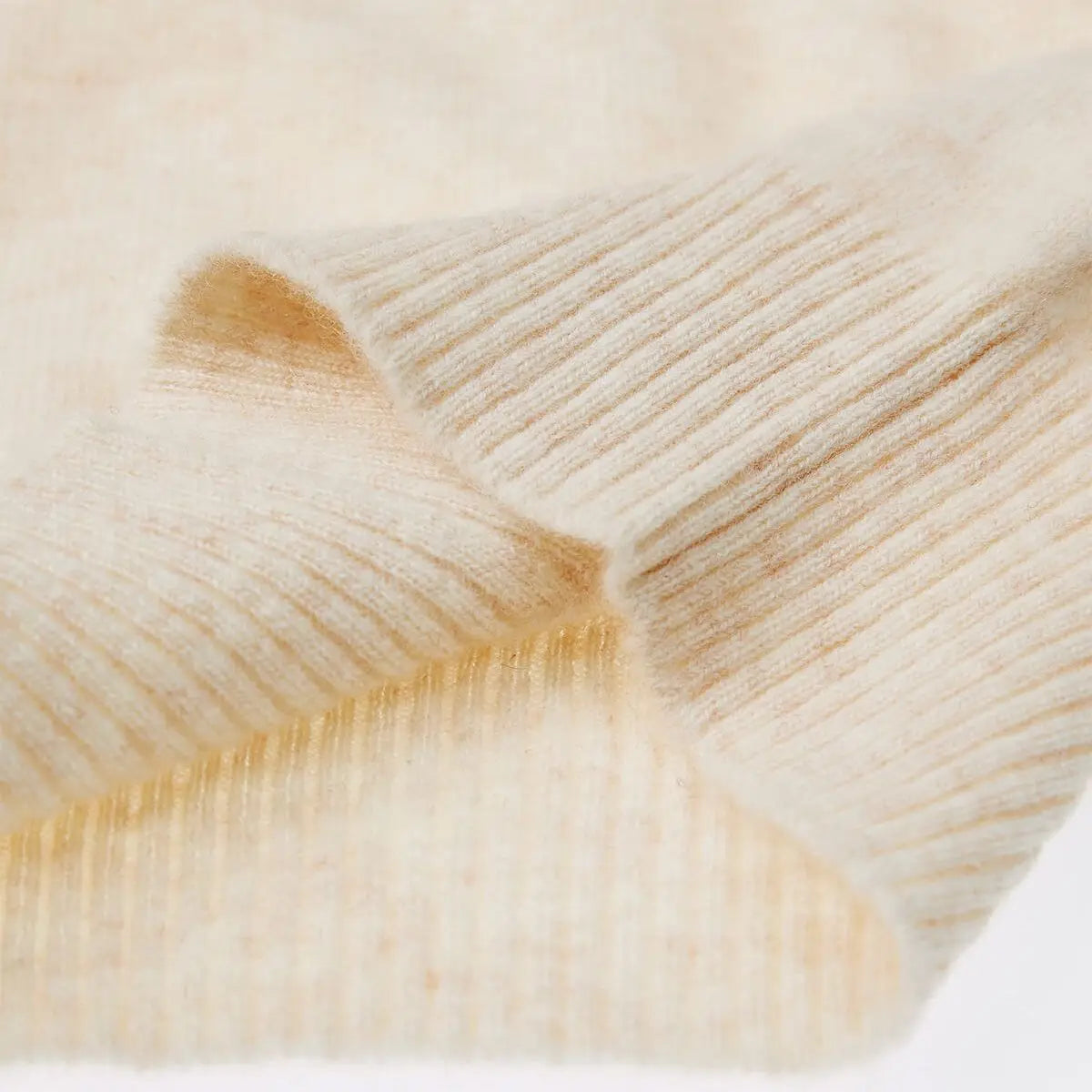 Women's 100% Merino Wool Turtleneck Jumper – Luxury Knit Pullover
