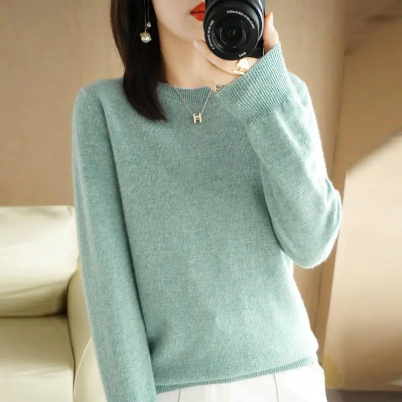 Women's Slim Fit O-Neck Knit Jumper – Soft Stretch Pullover