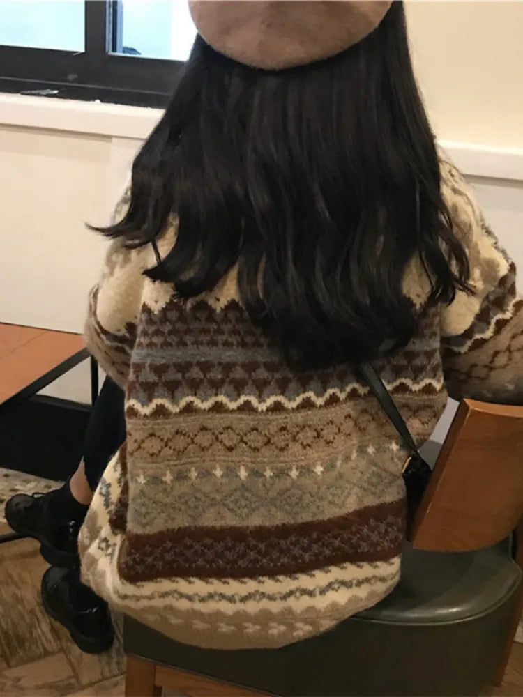 Women's Argyle Knit Jumper – Loose Fit Striped Pullover Sweater